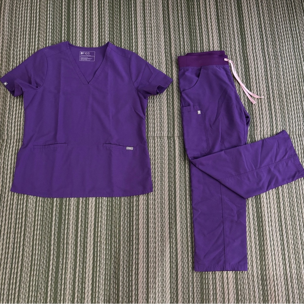 Figs V-Neck Scrub Top in Rich Purple